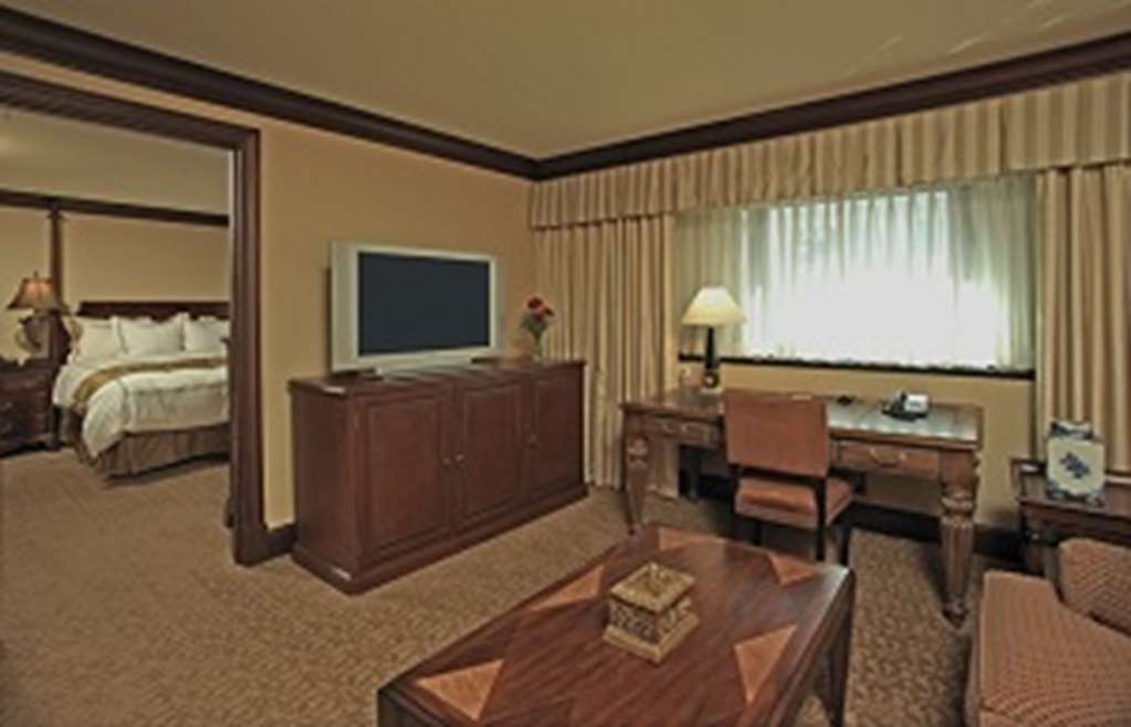 卡乐格兰德塔尔酒店 羅徹斯特 客房 照片